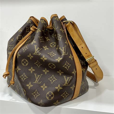 louis vuitton bourse|louis vuitton borse secchiello.